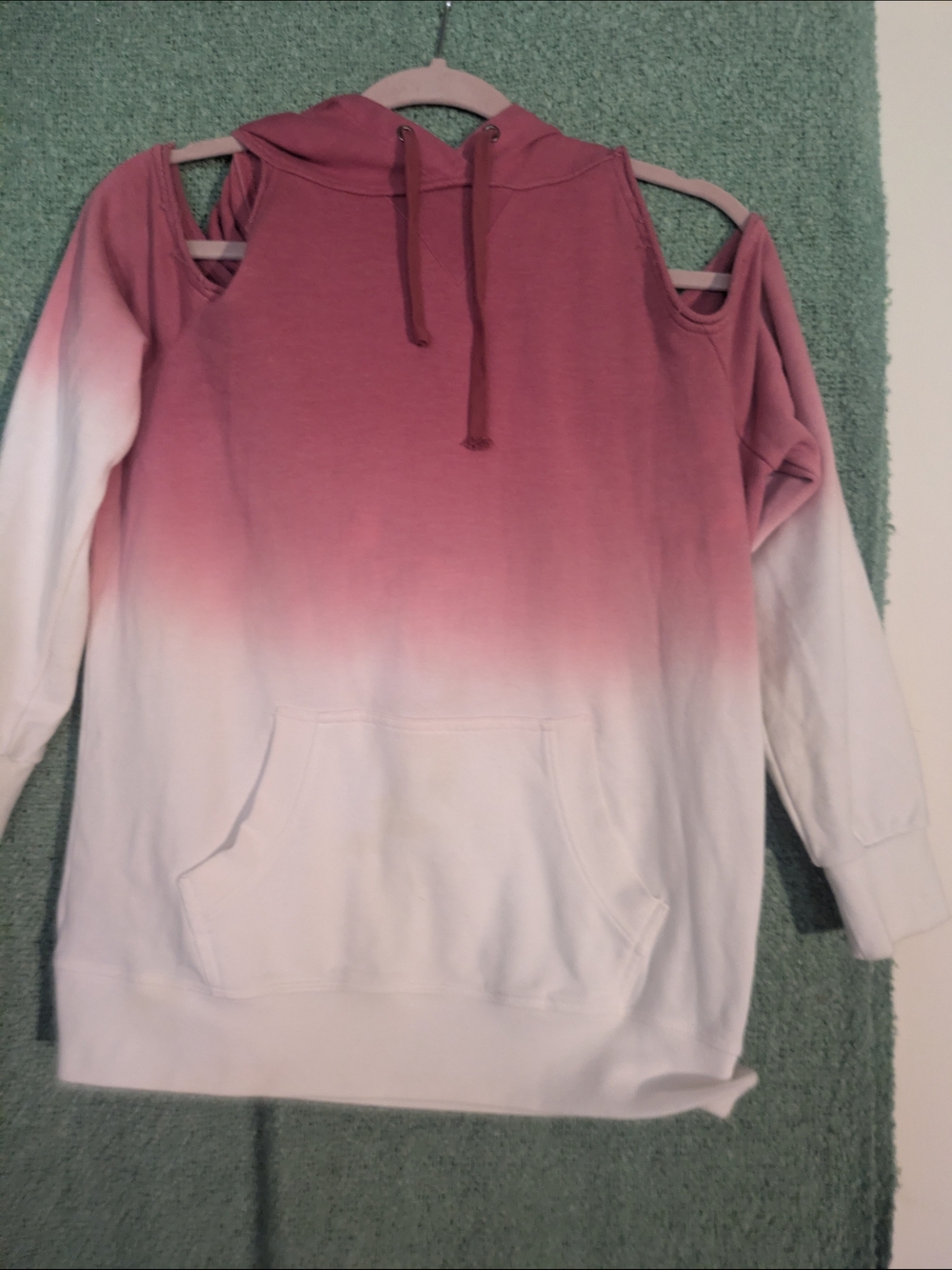VENUS Pink to White Ombre Cold-Shoulder Hoodie